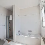 Papas Family Villa * باراليمني